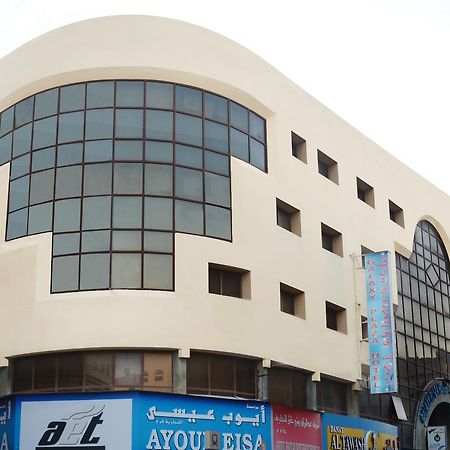 Galaxy Plaza Hotel Дубай Экстерьер фото