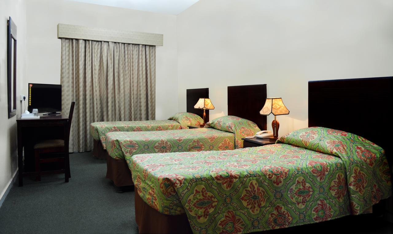 Galaxy Plaza Hotel Дубай Экстерьер фото